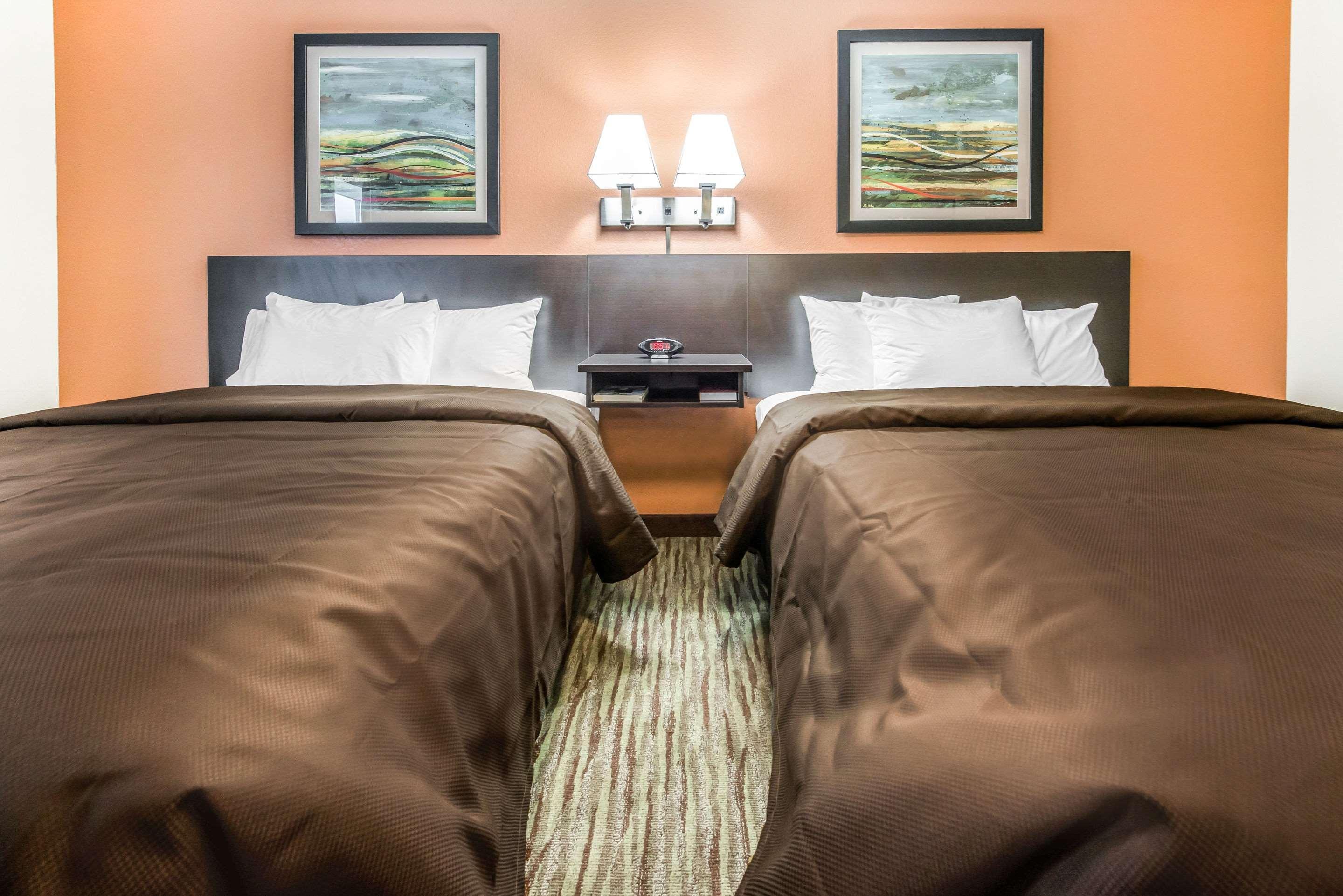 Hotel Suburban Washington, Pa 2*