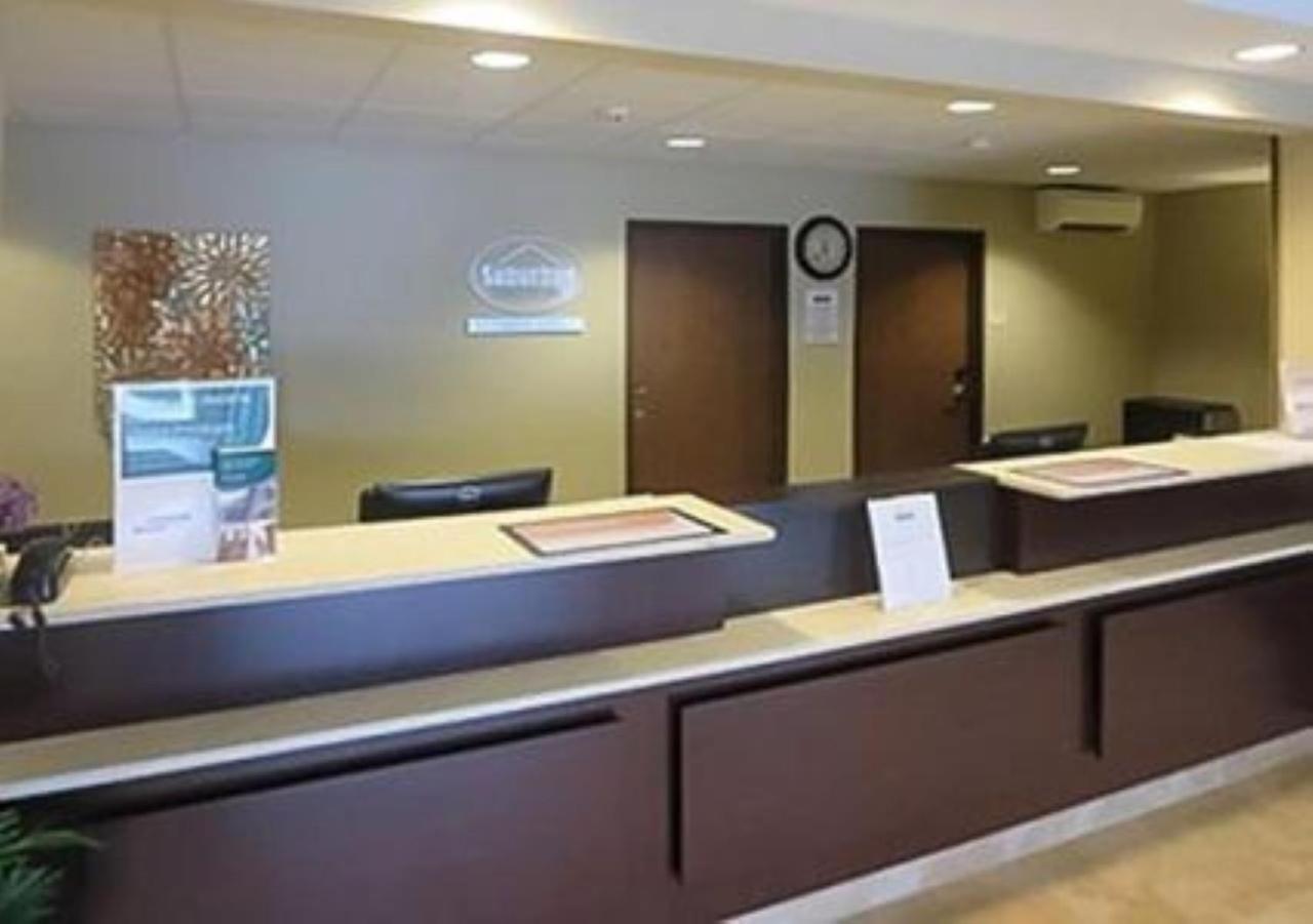 Hotel Suburban Washington, Pa 2*